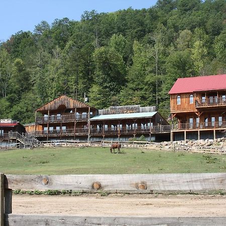 French Broad Outpost Ranch Del Rio Exterior photo