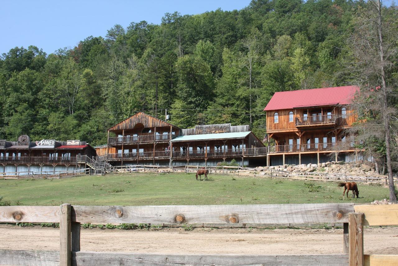 French Broad Outpost Ranch Del Rio Exterior photo